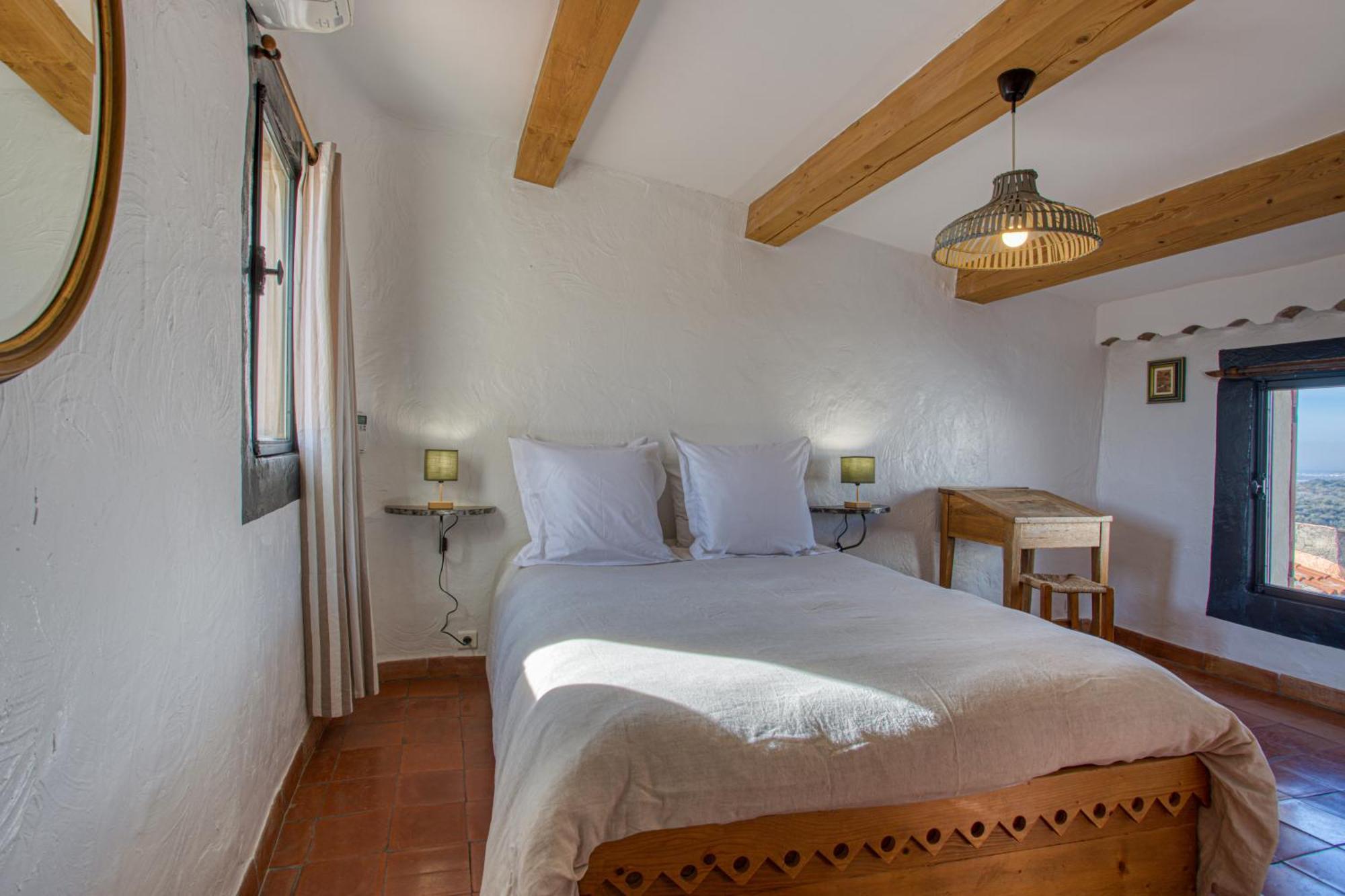 ונאסק Hotel Restaurant Les Remparts מראה חיצוני תמונה